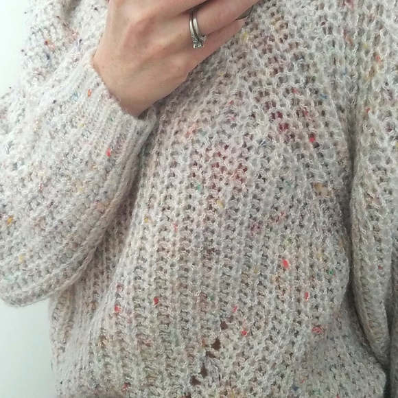 Nwt Moon and Madison cuddle soft confetti sweater - Picture 2 of 4